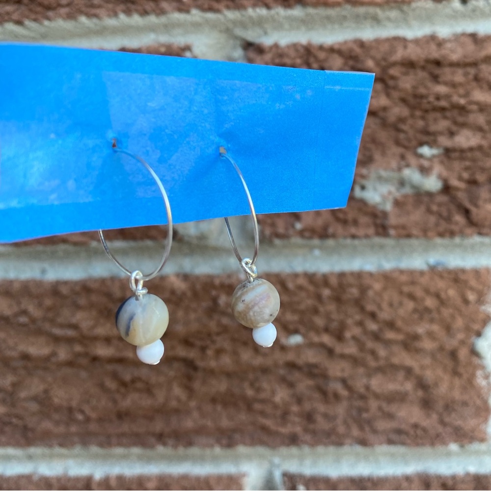 ✨Handmade🌞 Matte Amazonite & Howlite 🧨 Hoop Earrings - Picture 10 of 10